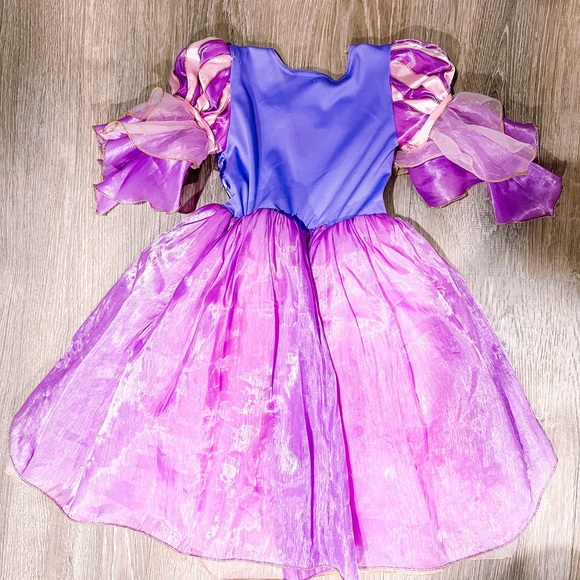 NWOT Disney Rapunzel Costume size 3 - Picture 4 of 4